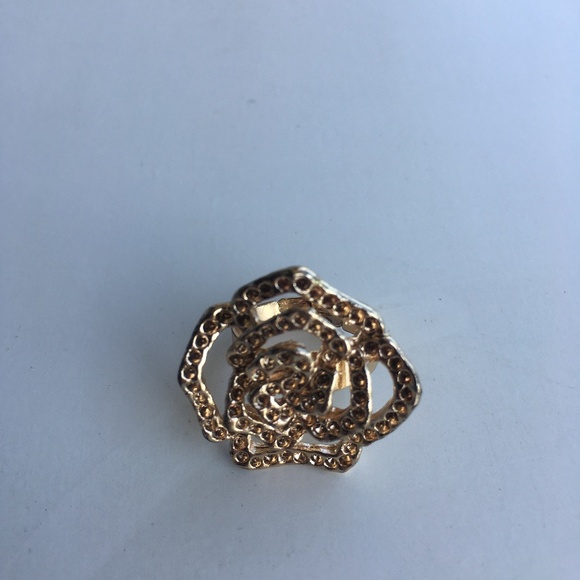 Aldo Floral Ring - Picture 2 of 3